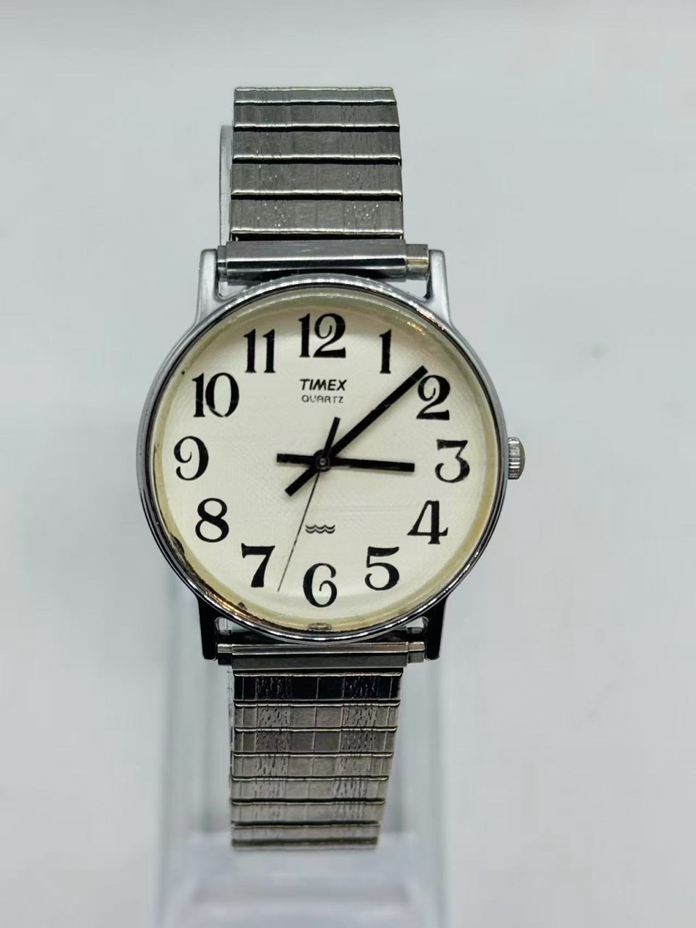 Vintage Timex Men’s Quartz 32mm Watch White Dial Stretch Band New Battery Runs